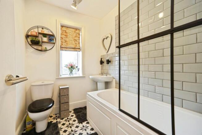 2 bed End of Terrace for sale Image 8