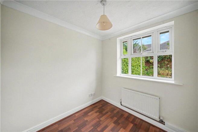 4 bed Detached for sale Image 10