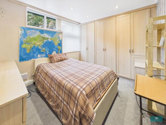 1 bed Apartment for sale Image 5