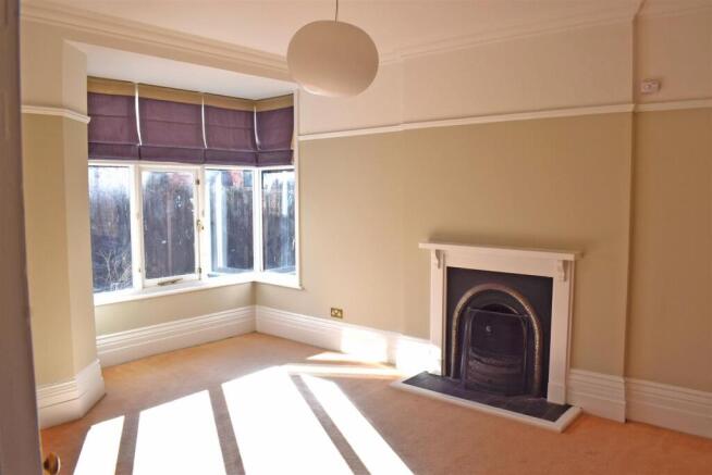 Dining room.jpg