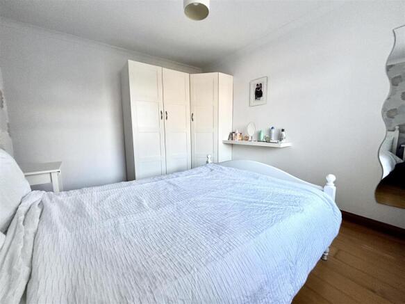 2 bed Detached Bungalow for sale Image 11