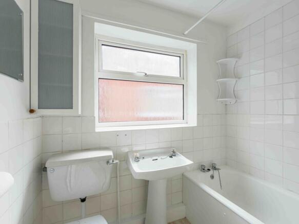 3 bed Detached Bungalow for sale Image 10