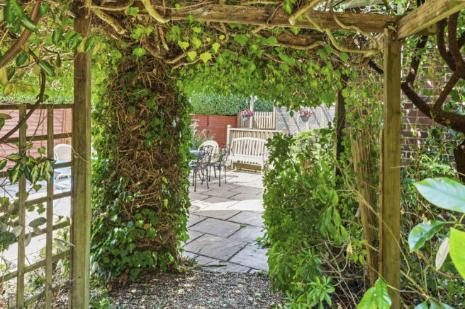 WALTON COTTAGE, 5 ELM LANE, SL8 5PF (LOW RES)-3