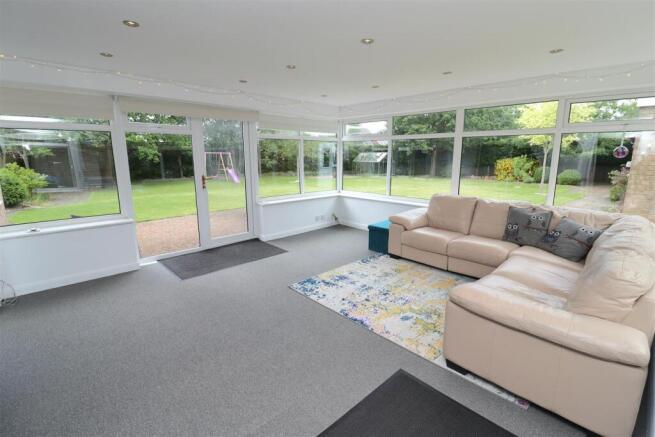 3 bed Detached for sale Image 5