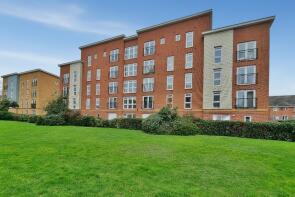 Flat 14, 32, Billys Copse, Havant PO9 5DJ