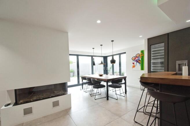 Breakfast Room