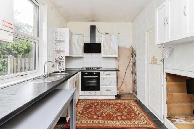 2 bed Terraced for sale Image 7
