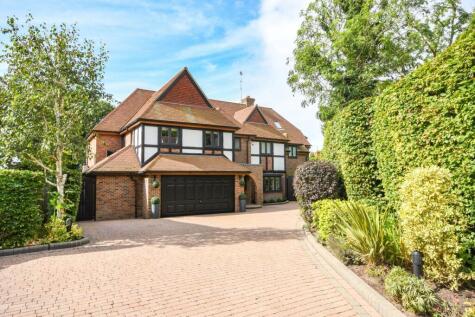 Wambrook Close, Hutton Mount, Brentwood, CM13