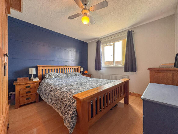 Bed 1