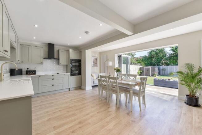 Kitchen/Dining Room