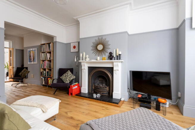 3 bed Terraced for sale Image 8
