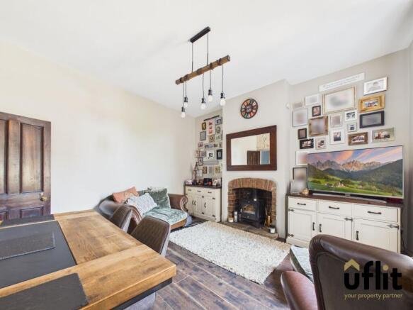 3 bed Terraced for sale Image 12