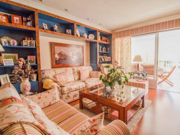 Apartment with lift, parking and pool in Mahón
