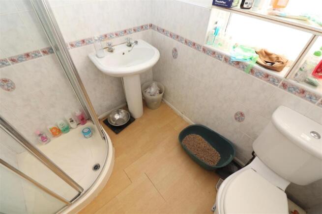 Shower Room / WC