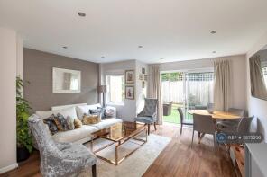 1, Holmes Close, London SE22 9AR