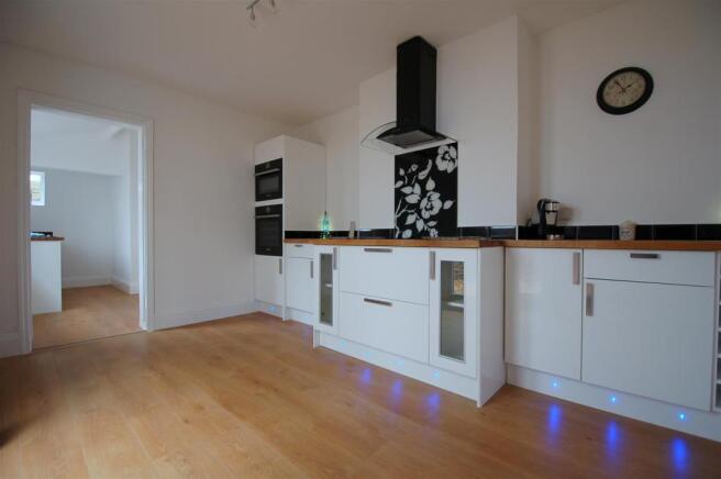 Fitted Kitchen