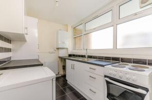 1, Moore House, Pembroke Road, Hornsey, London N8 7PX