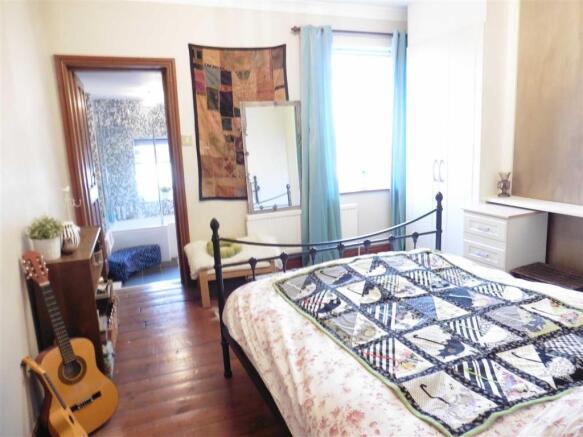 Bedroom 1 (rear)