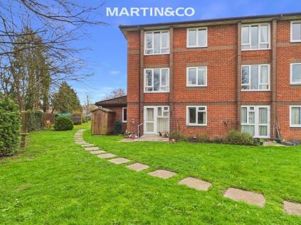 Manor Farm Court, Egham