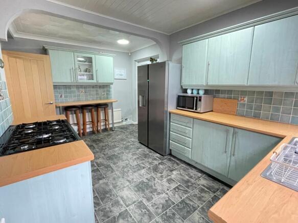 BREAKFAST KITCHEN