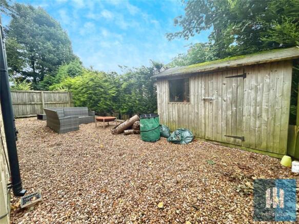 4 bed Detached to rent Image 11