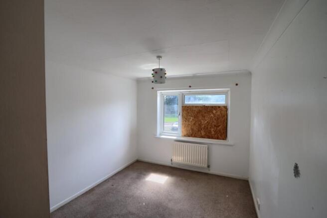 2 bed Flat for sale Image 4