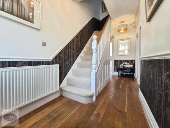 4 bed Semi-Detached for sale Image 10