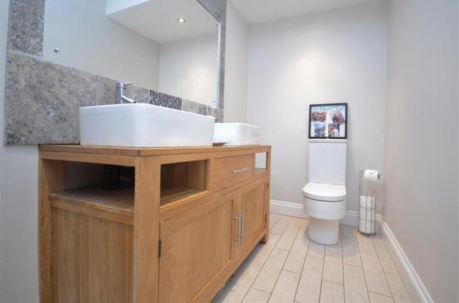 Master En-Suite