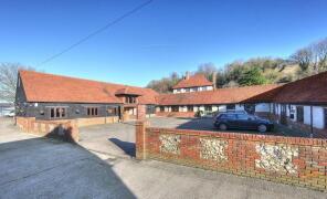 Hill Crest, Berrys Hill, Berrys Green, Westerham TN16 3AG