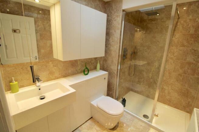 Shower room.jpg