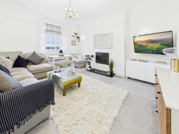 CAM03974G0-PR0264...