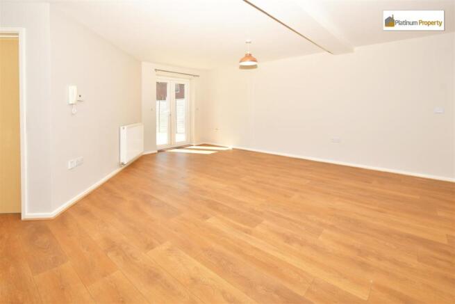 OPEN PLAN LIVING DINING KITCHEN