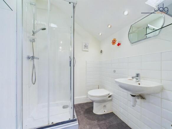 En-Suite Shower
