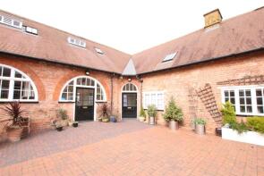 7, Dorman Close, Northampton NN3 6QG