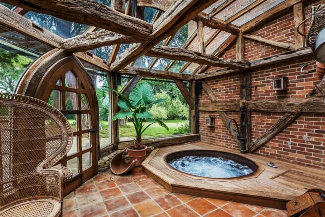 house. estate agency Cranleigh Barhatch Farm