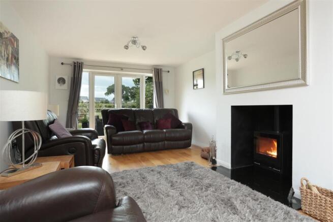 1 Glen Avon Court 24