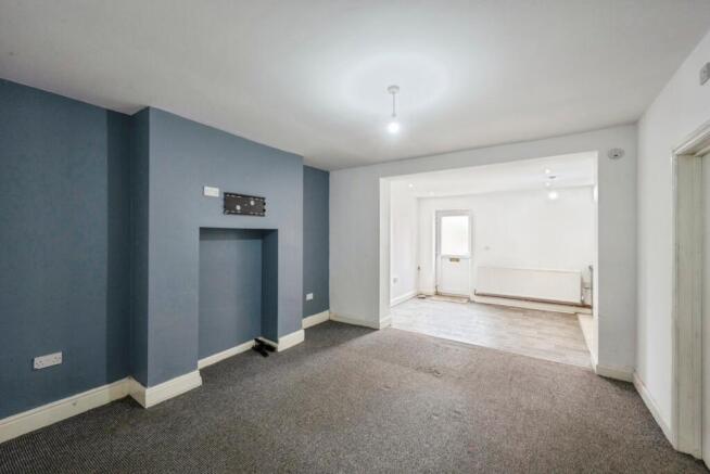 2 bed Semi-Detached for sale Image 4
