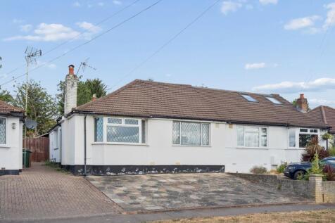 Penrose Avenue, Carpenders Park, Watford, WD19