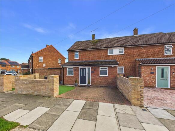 3-bed semi-detached on Kestrel Road, Ipswich, Suffolk, IP2, £275,000