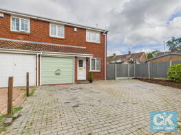 23, Sanderling Close, Wolverhampton WV10 7TJ