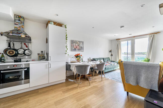 Kitchen/Reception