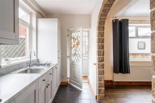Kitchen-2.jpg