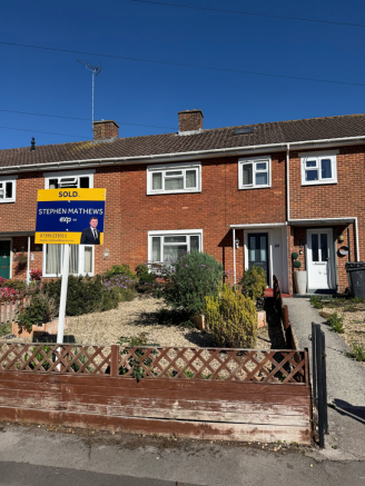 2-bed terraced on The Ridgeway, Warminster, BA12 9NG, £220,000