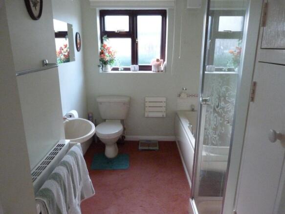 Photo 6