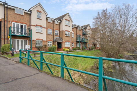 Mill Stream Lodge, Mill End, Rickmansworth, WD3