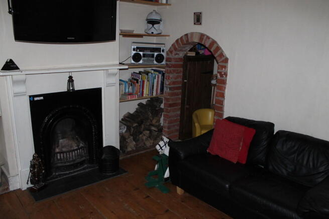 Photo 3
