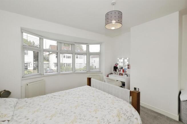 4 bed Semi-Detached for sale Image 8
