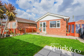 6, Beach Road, Canvey Island SS8 7SW