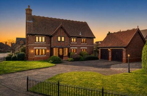 Cheviot Close, Sleaford, NG34
