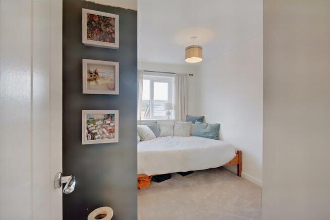 8545078-interior19-800.JPG